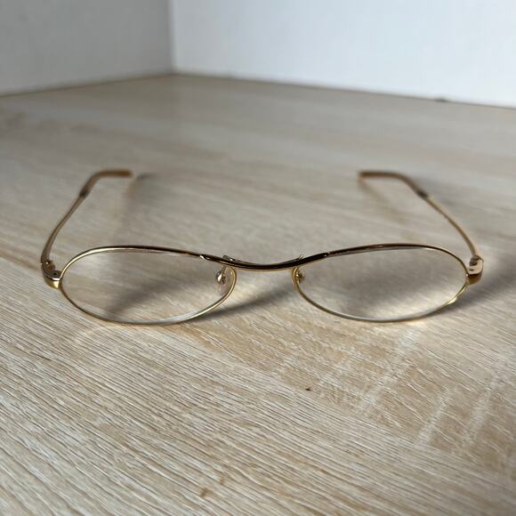 Vintage Gucci GG2678 629 Eyeglasses Gold Metal Frames 52-17-135 Excellent Cond - Picture 2 of 8